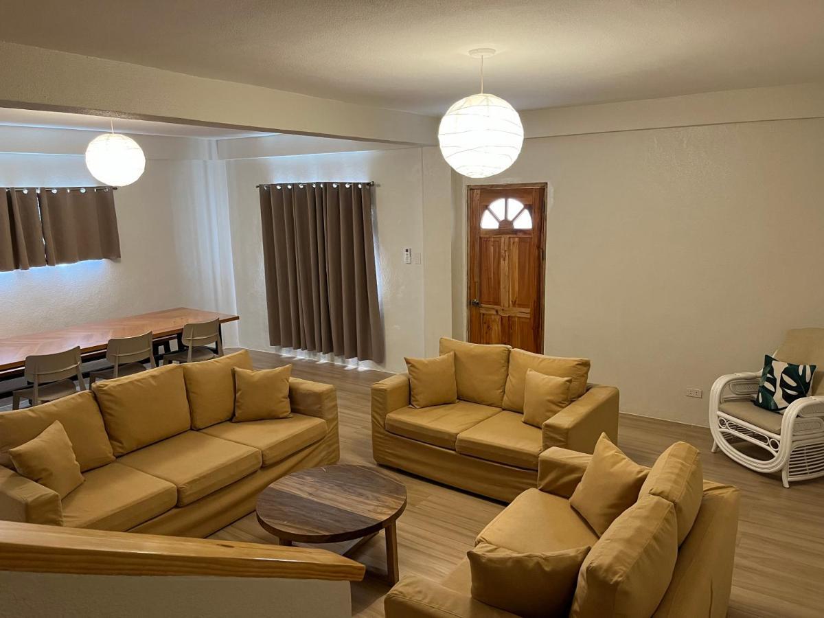 Red Knight Gardens Hotel Davao Ngoại thất bức ảnh